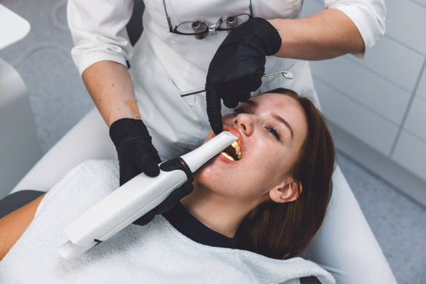Best Emergency Tooth Extraction in Lake Forest, CA